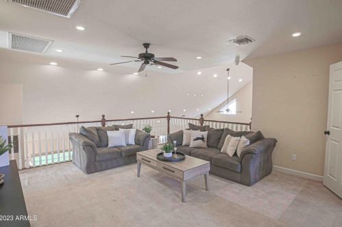 902 Claremont St, Phoenix AZ  85013-1360 exterior