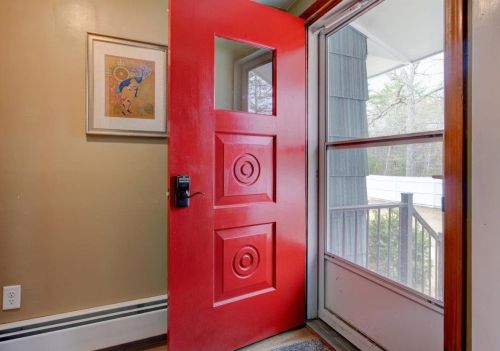 1227 Calef Hwy, Barrington, NH 03825-5617