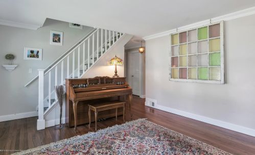 218 Oxford Ave, Red Bank NJ 07704 exterior