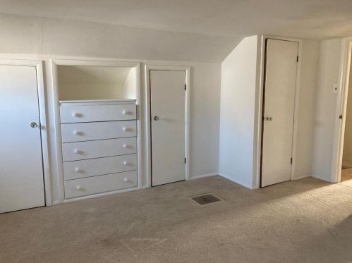 4982 Mattis Rd, Saint Louis MO 63128-2708 exterior