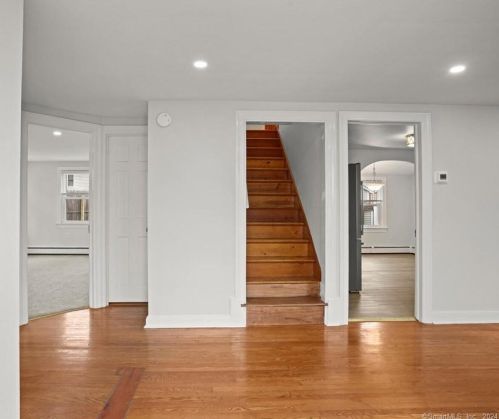 76 Stuart Ave, Norwalk CT 06850-3131 exterior