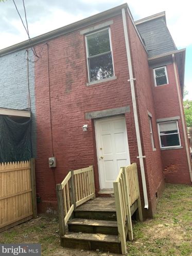 29 Carroll St, Trenton, NJ 08609-1007