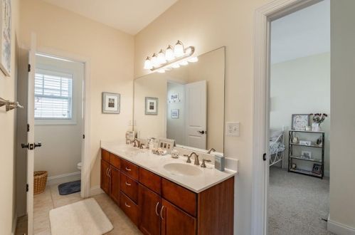 1110 Francis St, Atlanta GA 30318-5322 exterior