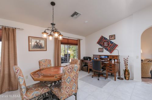 38168 Silverwood Dr, Tucson AZ 85739-1003 exterior