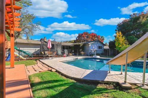 2588 Locust St, Sutter CA 95982-2539 exterior