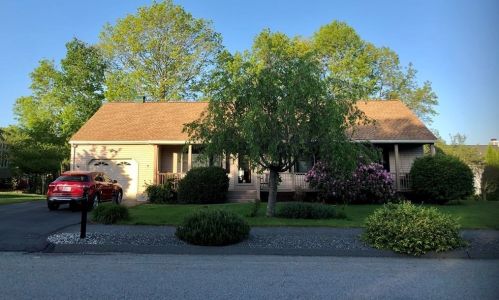 44 Etre Dr, Worcester MA 01604-1408 exterior