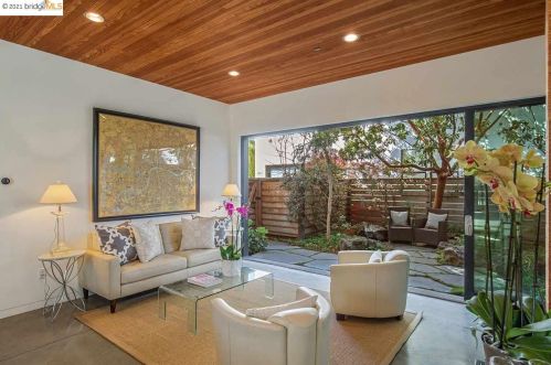 1441 Fairview St, Berkeley CA 94703-2442 exterior