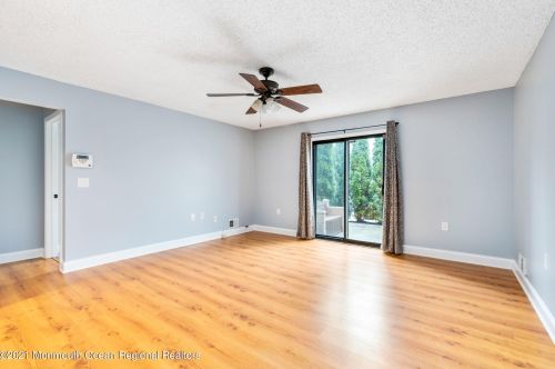 1202 Dahlia Ct, Jackson Twp NJ 08527-4160 exterior