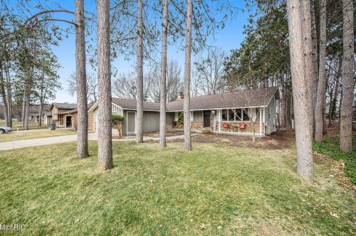 6339 Bechalla Dr, Grand Rapids, MI 49546-6703