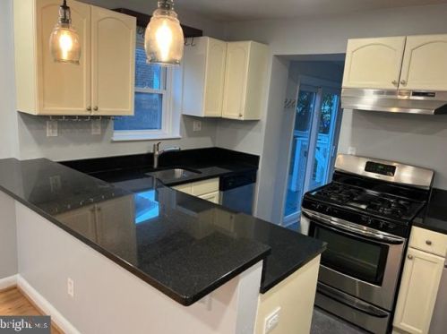 11604 Galt Ave, Silver Spring MD  20902-2738 exterior