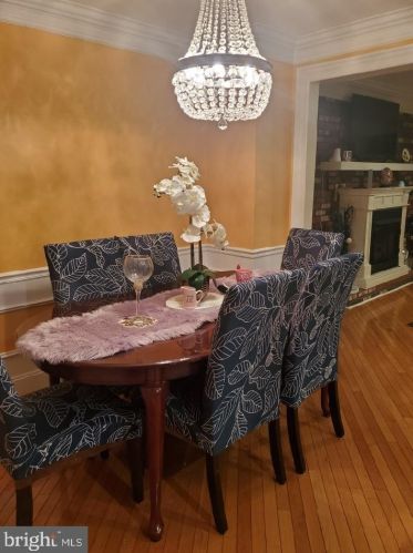 8120 Wyndam Rd, Camden NJ 08109-3221 exterior