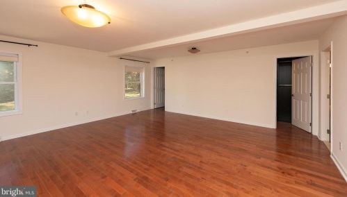 479 Pheasant Dr, Huntingdon Valley PA  19006-3047 exterior