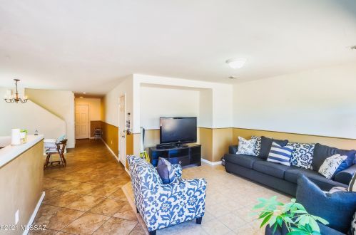 6937 Ladys Thumb Ln, Tucson AZ  85756-5130 exterior