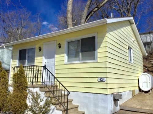 405 Brooklyn Mountain Rd, Hopatcong, NJ 07843-1276