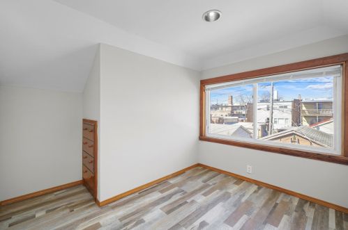 2312 Moody Ave, Chicago IL 60638-3545 exterior