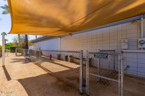 4750 Central Ave, Phoenix AZ  85040-2150 exterior