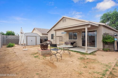 6414 Brk Dr, Tucson AZ 85730-1709 exterior