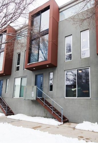 2015 Commerce St, Milwaukee WI  53212-3472 exterior