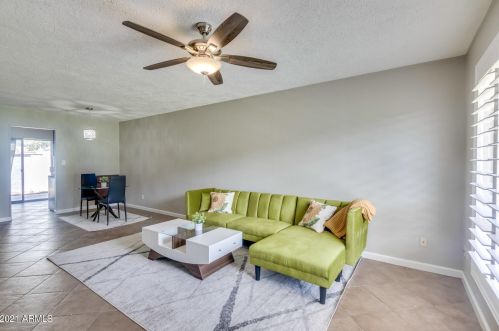 7141 16th St, Phoenix, AZ 85020-5542