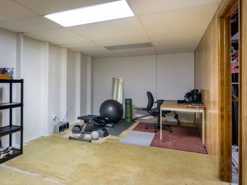 6354 20th St, Milwaukee WI 53221-5255 exterior