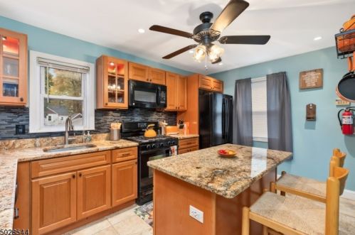 73 Laramie Rd, Plainfield NJ 07060-2951 exterior