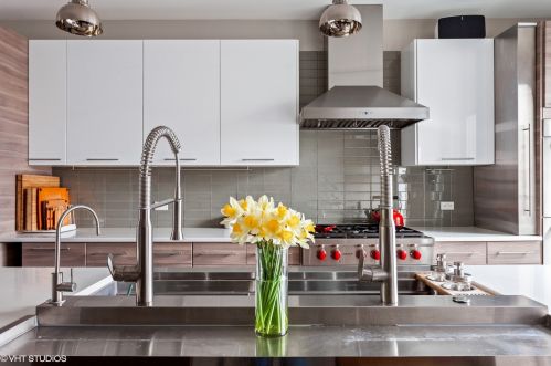 1939 Monticello Ave, Chicago IL 60647-2312 exterior