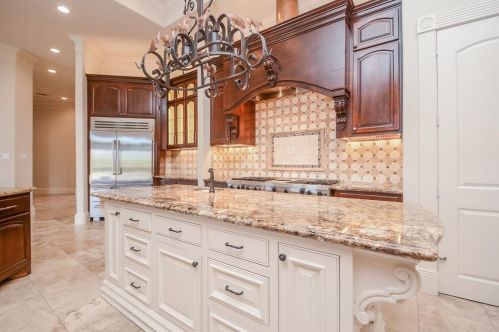 5450 Honea Egypt Rd, Montgomery TX 77316-9483 exterior