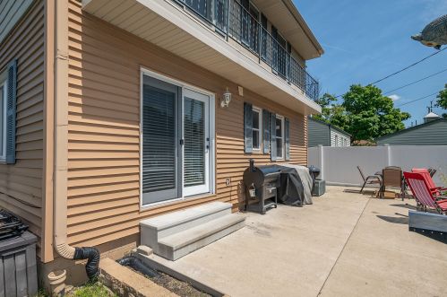 5411 Ohio Ave, Milwaukee WI 53219-4453 exterior