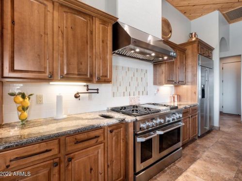 39618 12 St, Phoenix AZ 85086-8850 exterior