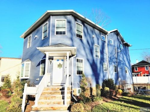 541 John St, Teaneck NJ  07666-5340 exterior