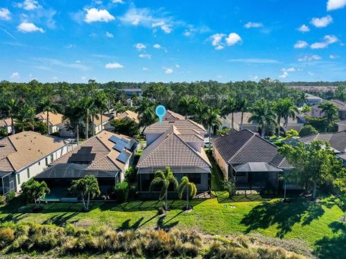 1641 Serrano Cir, Naples FL 34105-4953 exterior