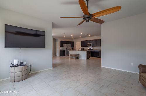 7441 Calle Aragon, Tucson AZ  85756 exterior