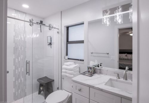 738 97 Ave, Naples FL 34108-2283 exterior