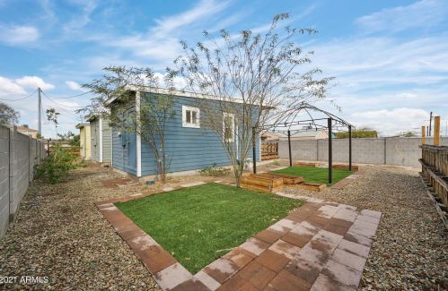 1229 13th Ave, Phoenix AZ 85007-4138 exterior