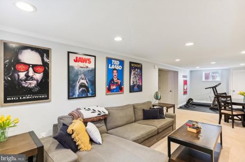 2304 Eccleston St, Silver Spring MD  20902-5015 exterior