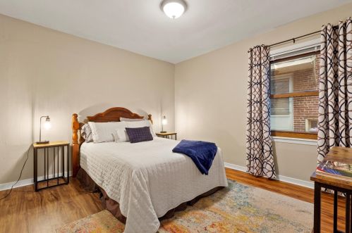 730 53rd St, Milwaukee WI  53208-3019 exterior