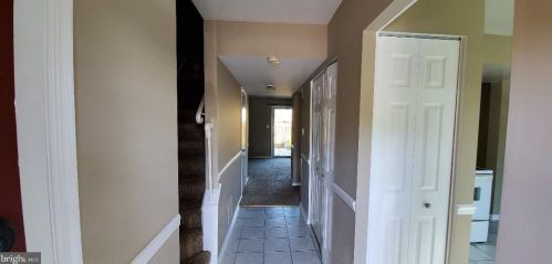 6601 Indian Trail Ct, Alexandria VA  22310-2411 exterior