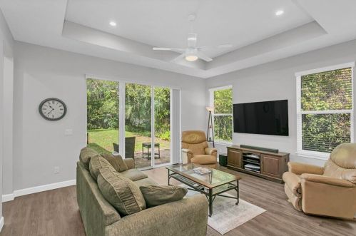 4728 Goddard Ave, Orlando FL 32804-1179 exterior