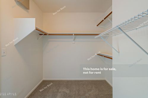 820 Granada Dr, Chandler AZ 85226-2371 exterior