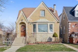 6146 Melrose St, Chicago, IL 60634-4107