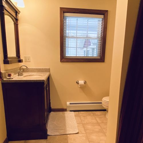 14 Brookwood Dr, Concord NH 03301-1800 exterior