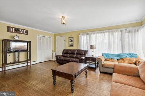 111 Hillside Ave, Haddon Heights NJ 08035-1132 exterior