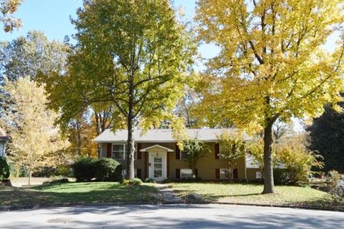 26 Circle Dr, Dexter MO  exterior