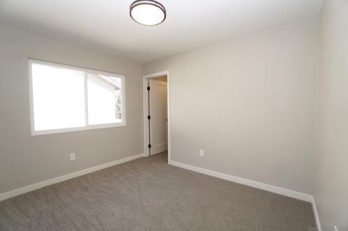 10778 Esmeraldas Dr, San Diego CA 92124-2010 exterior