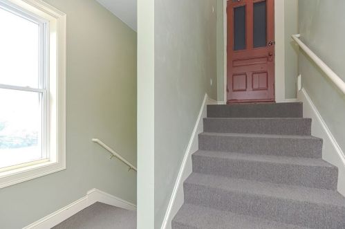 32 Burncoat St, Worcester MA 01605-1814 exterior