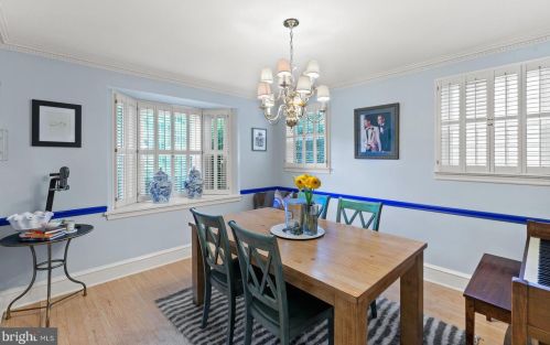 217 White Horse Pike, Camden NJ 08106-1307 exterior