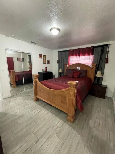 7019 Blossom Ave, Tampa FL 33614-3137 exterior