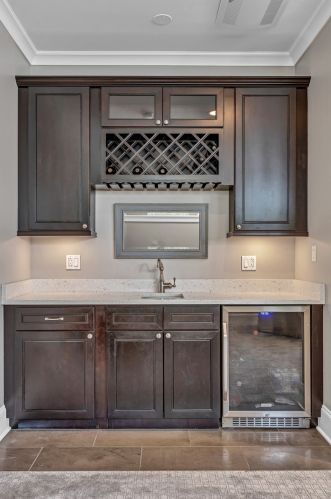 3800 Paulina St, Chicago IL 60609-2057 exterior