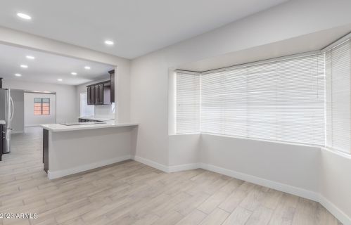 4112 18th Ave, Phoenix AZ  85015-5246 exterior