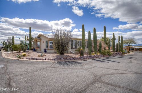 3330 Dynamite Ave, Tucson, AZ 85735-9026